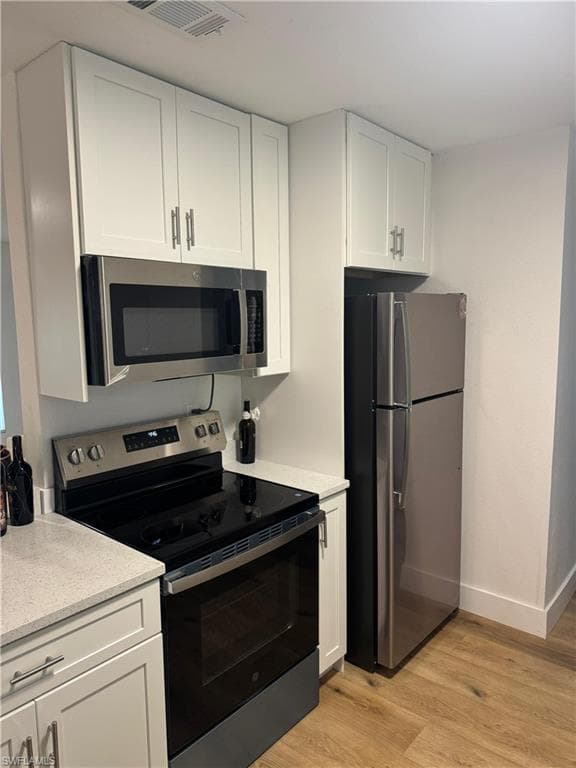1864 Urbana AVE-4