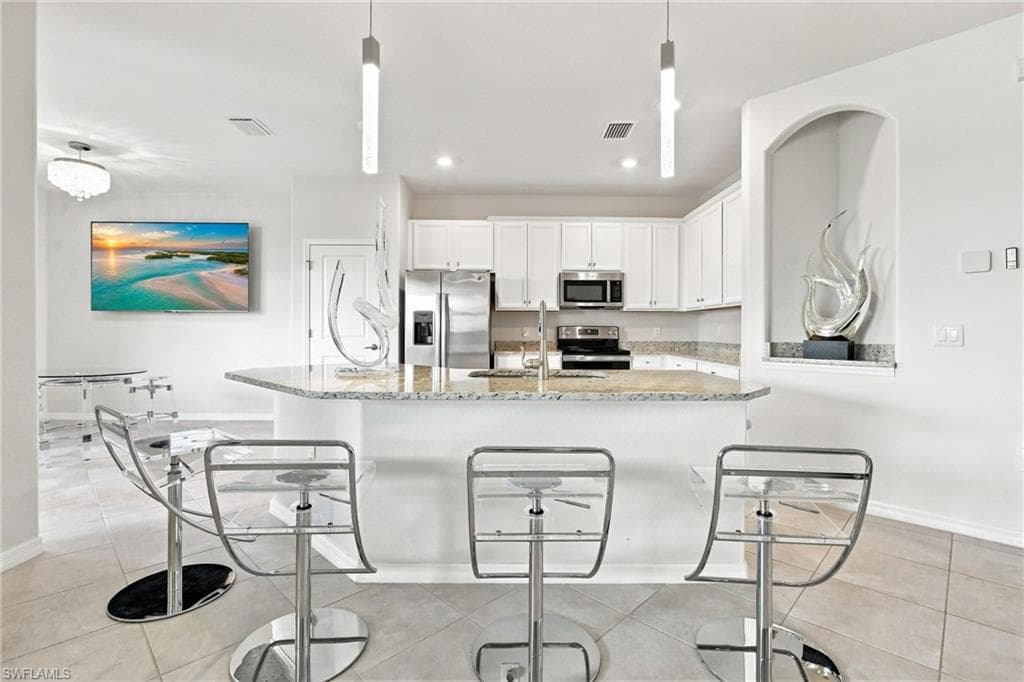 3313 Antilla CT-12
