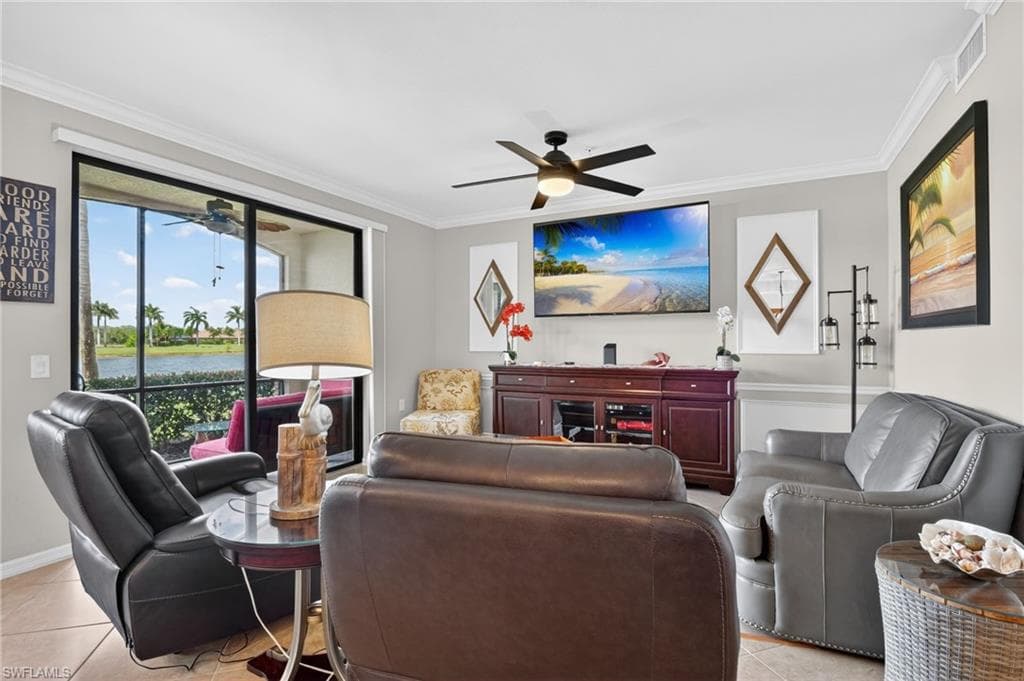 9513 Avellino WAY 2014-3