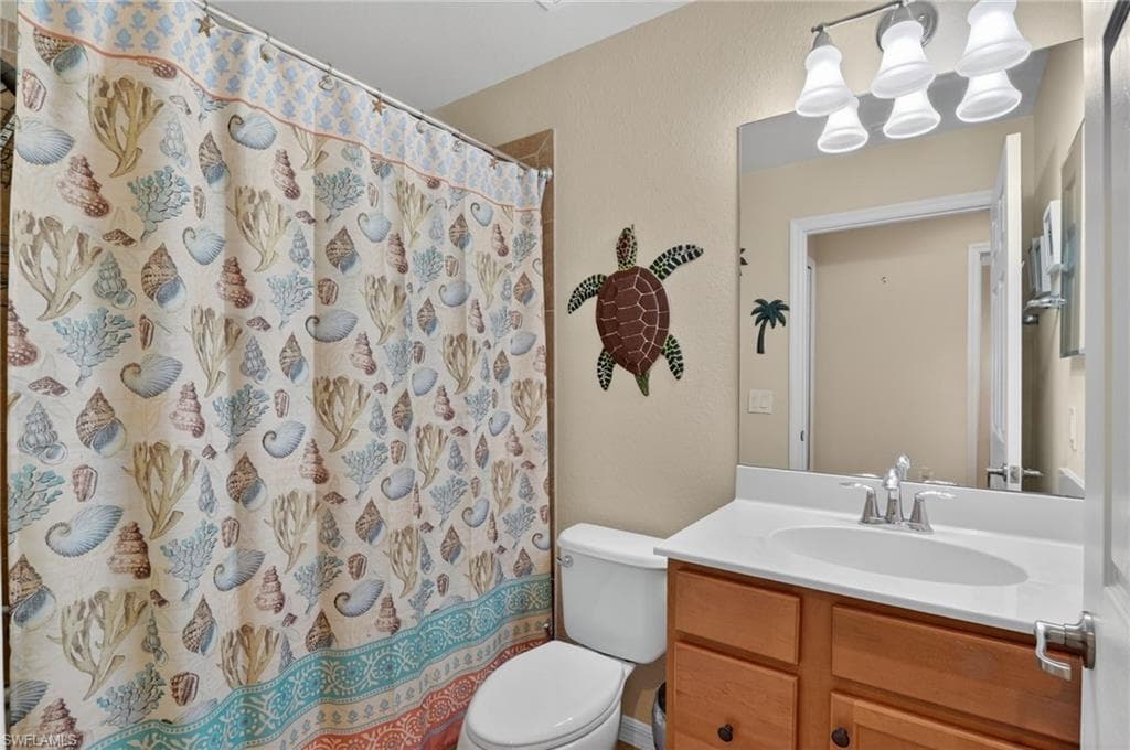 9513 Avellino WAY 2014-31