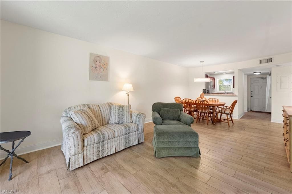 499 Forest Lakes BLVD 201-12