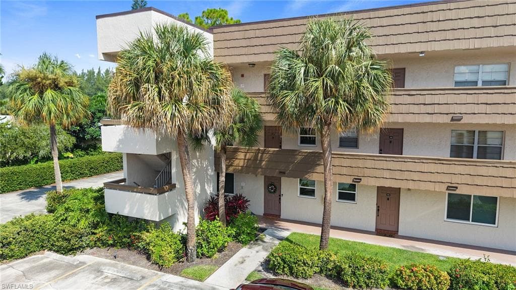 499 Forest Lakes BLVD 201-1