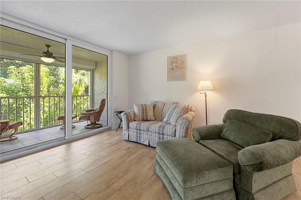 499 Forest Lakes BLVD 201-11