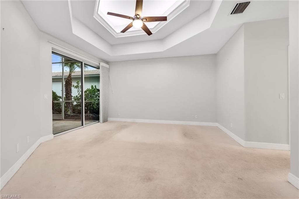 9736 Wilshire Lakes BLVD-15