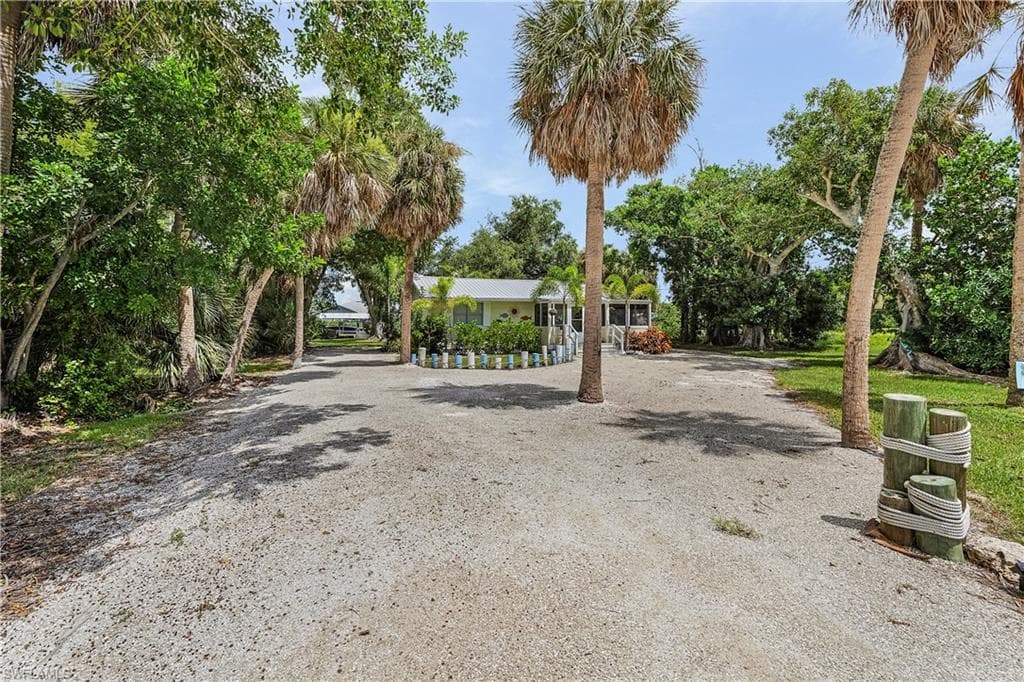 3300 6th AVE-0