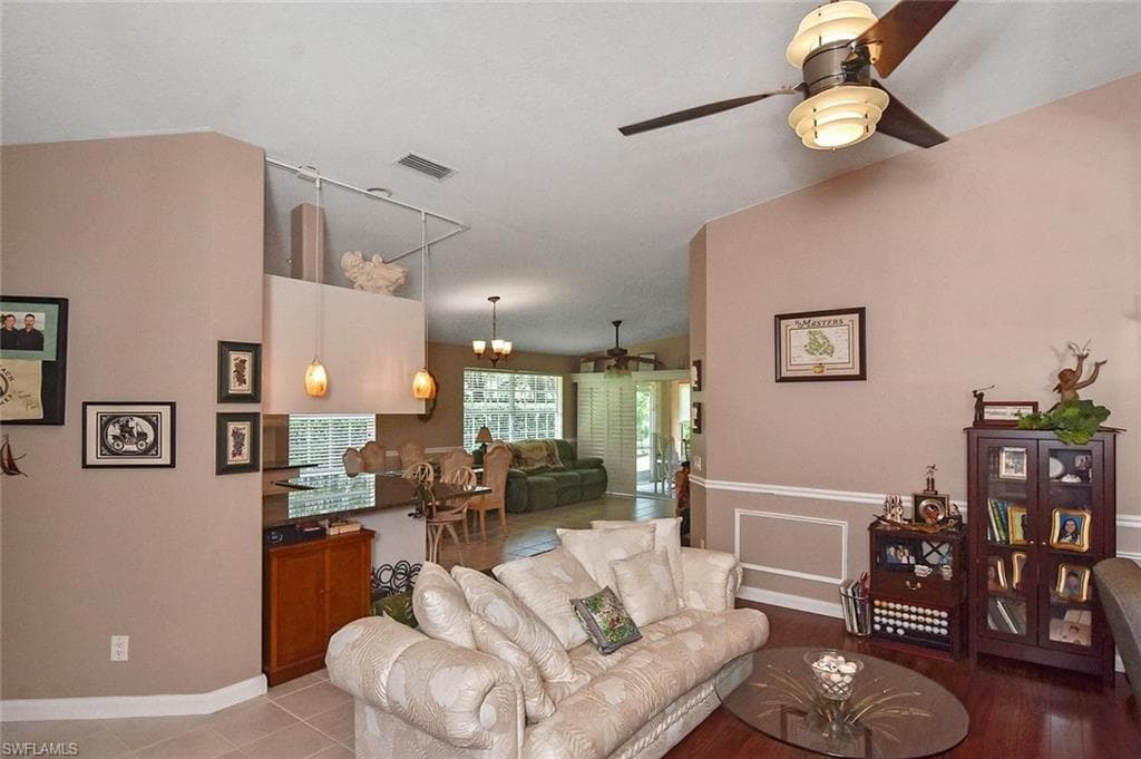 5601 Eleuthera WAY-9