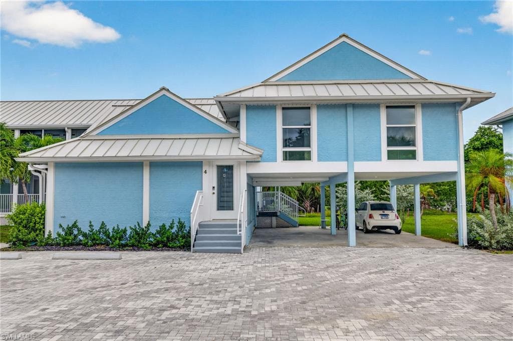 2840 W Gulf DR 4-0