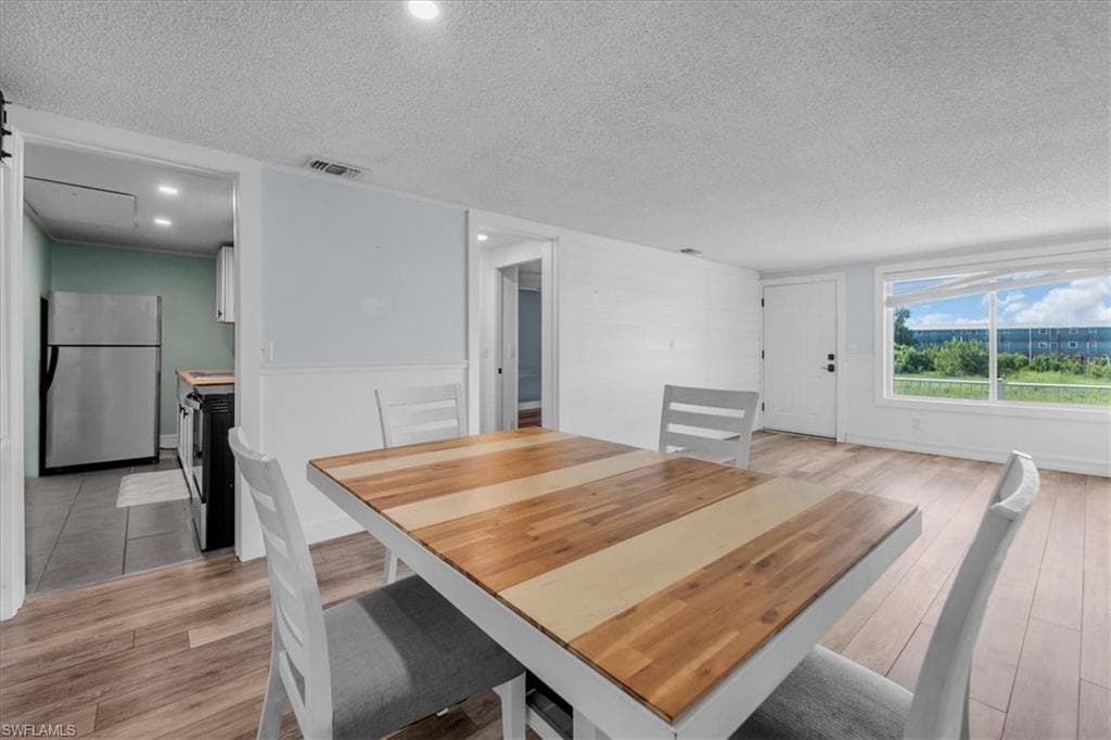 202 Broadway ST E G-411-12