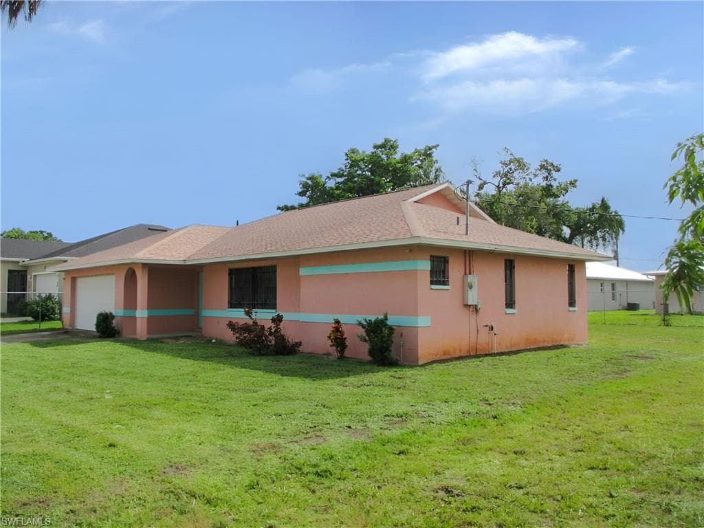 1825 Fountain ST-3