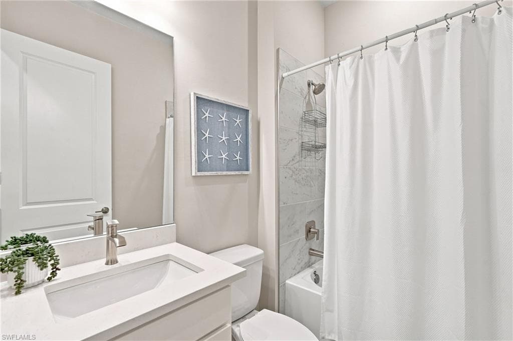 15649 Triesta LN-17