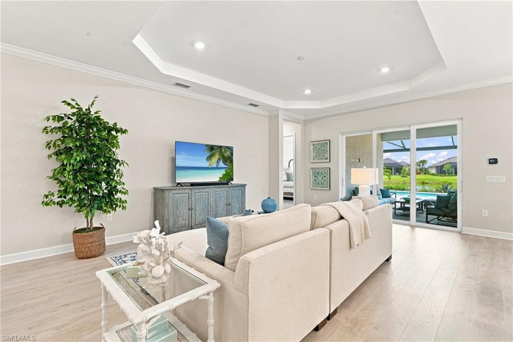 15649 Triesta LN-5