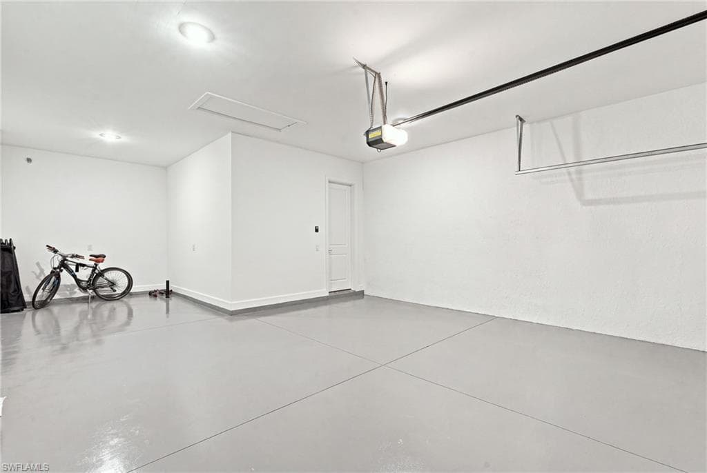15649 Triesta LN-31