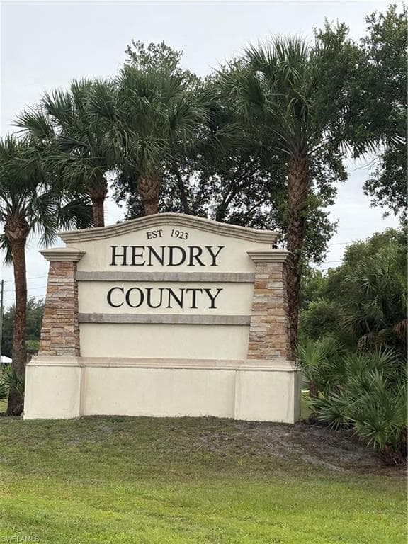 2484 Hendry Isles BLVD-0