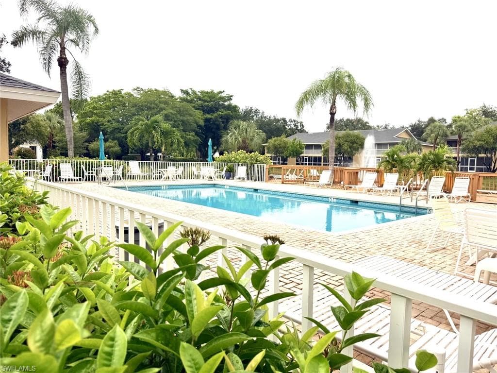 1290 Yesica Ann CIR 204-1