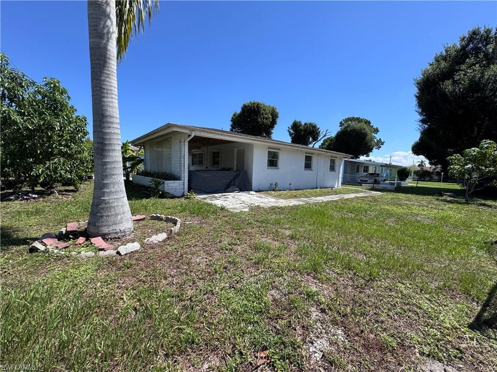 3735 Kelly ST-5