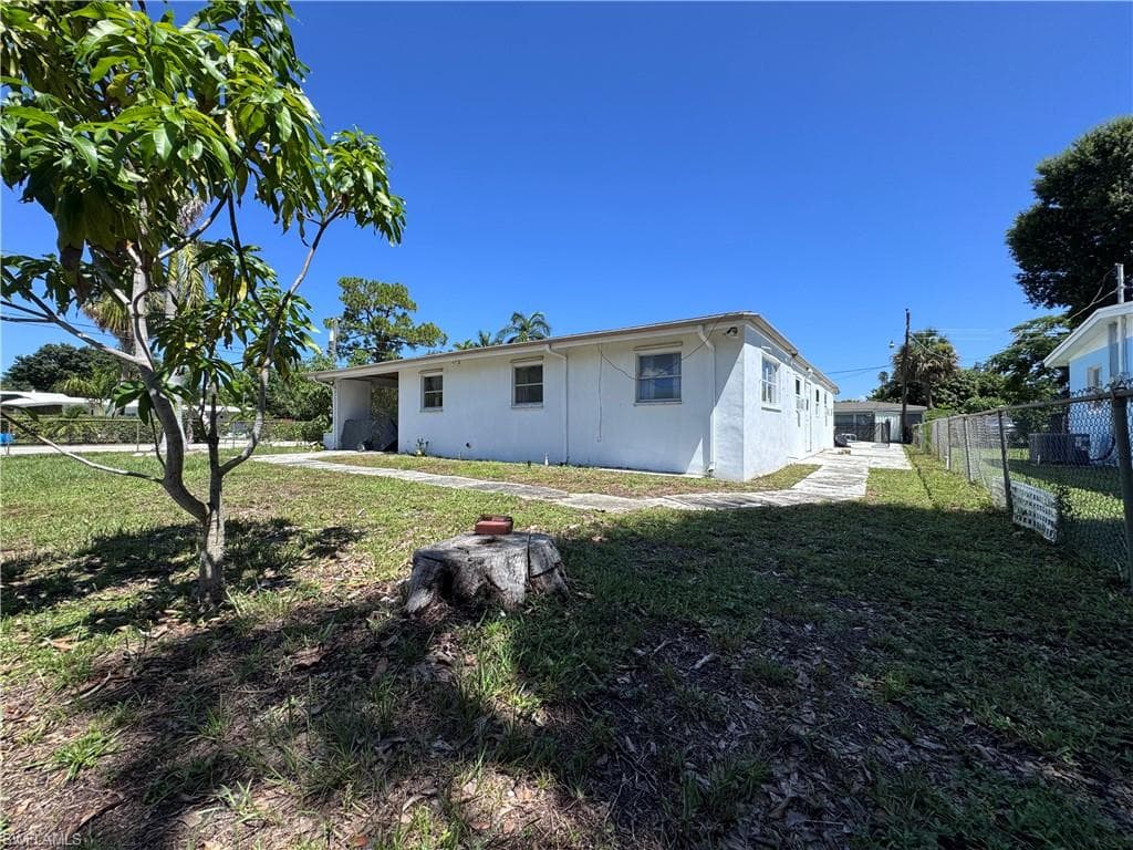 3735 Kelly ST-7