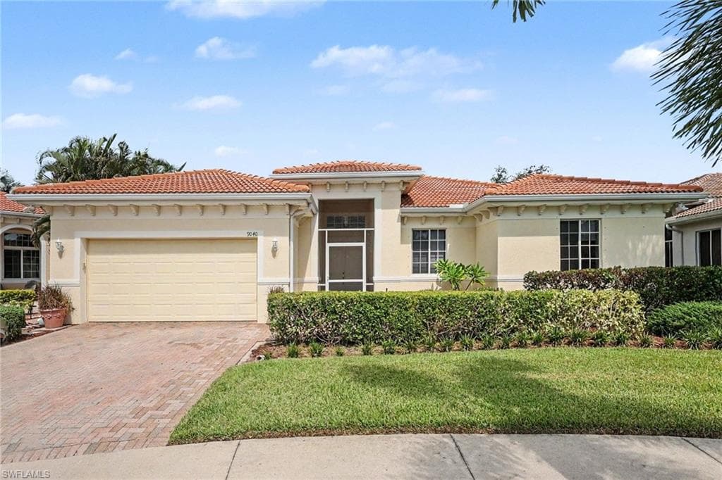 9040 Paseo De Valencia ST-3