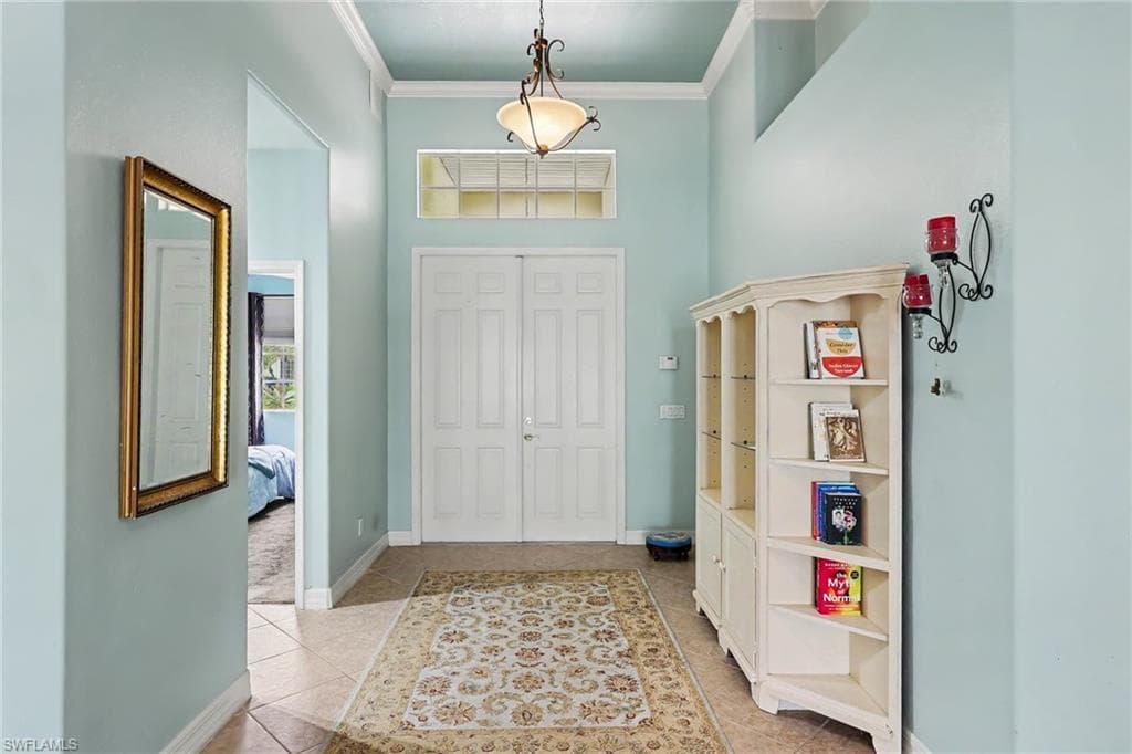 9040 Paseo De Valencia ST-3