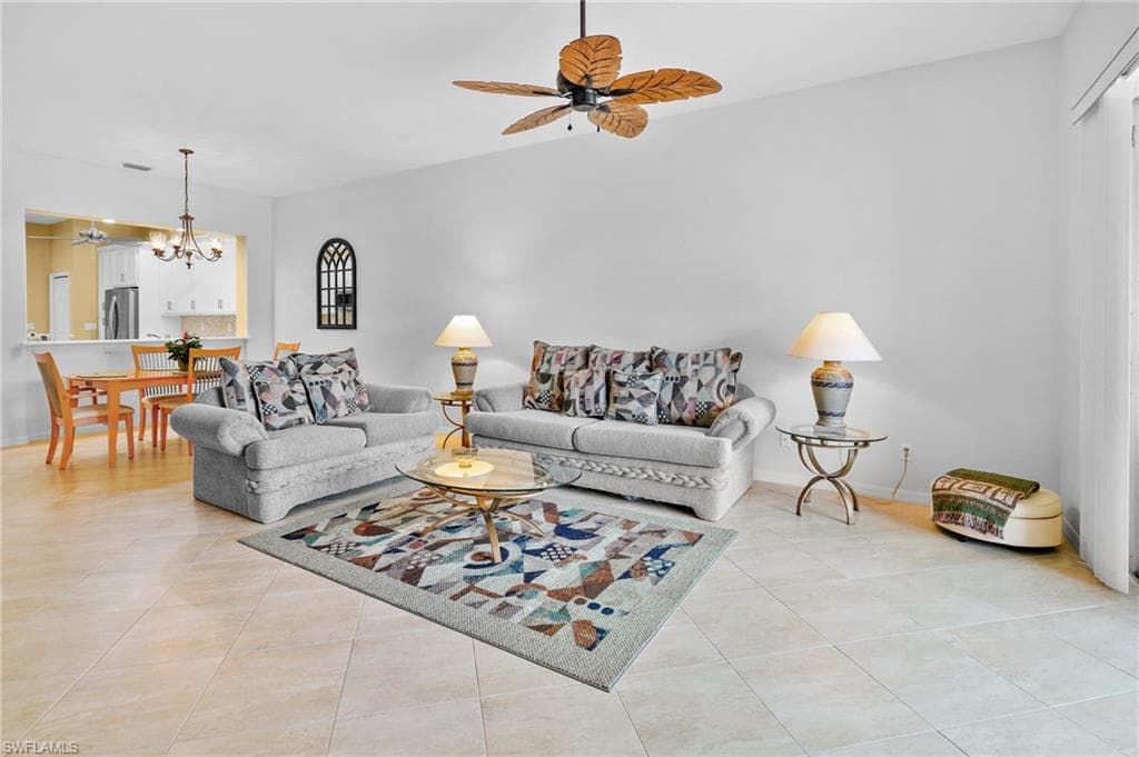 8468 Brittania DR-14