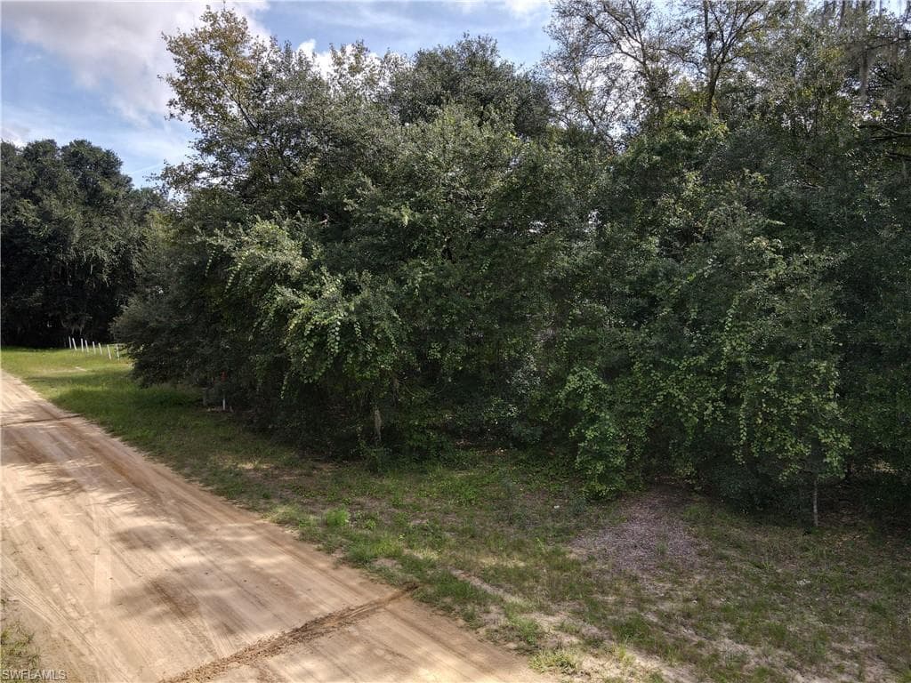 104 104 Gunner Ave AVE-24