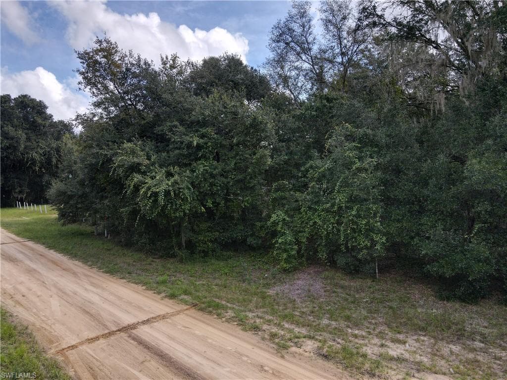 104 104 Gunner Ave AVE-44