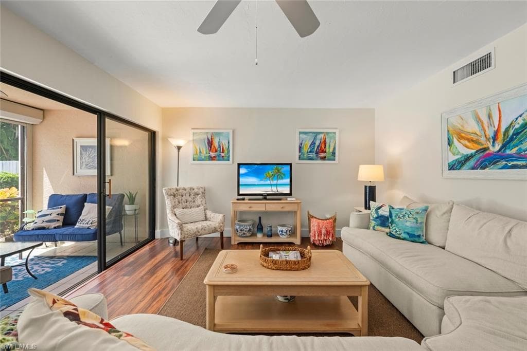 592 Beachwalk CIR 105-5