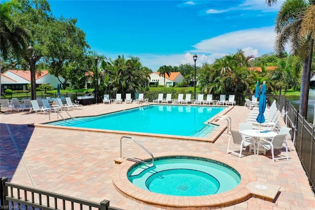 592 Beachwalk CIR 105-36