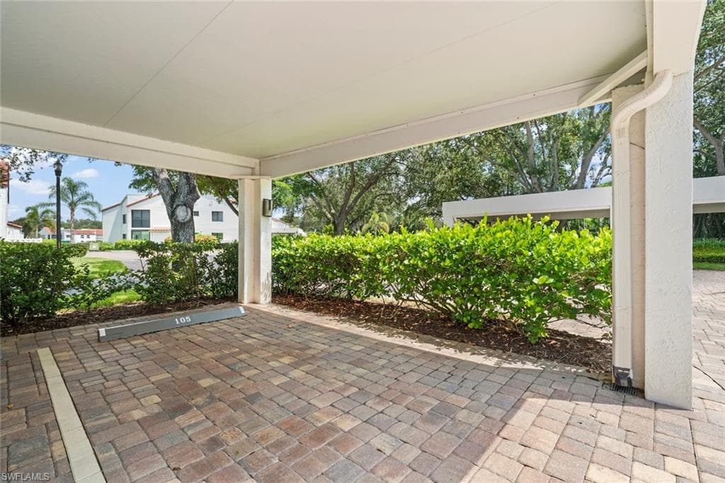 592 Beachwalk CIR 105-31