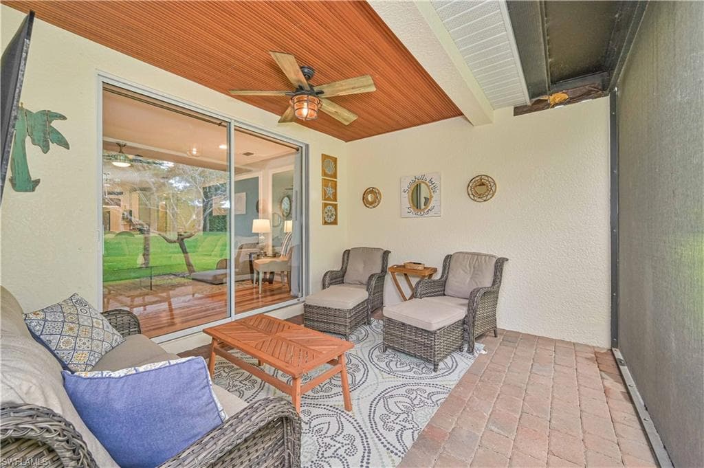 14919 Edgewater CIR-26
