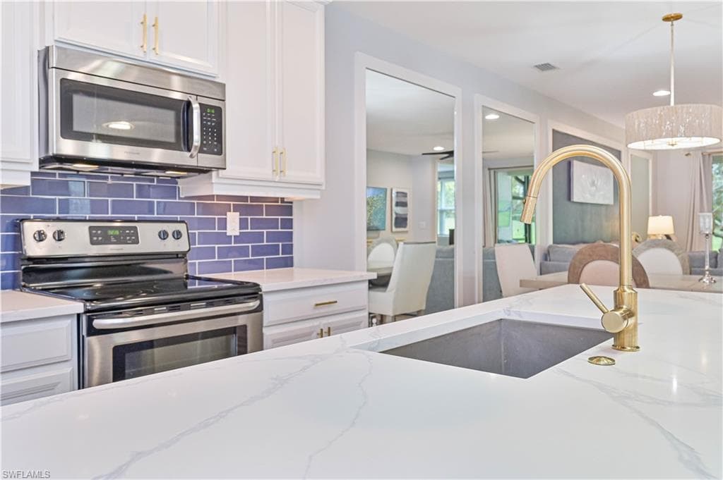 14919 Edgewater CIR-7