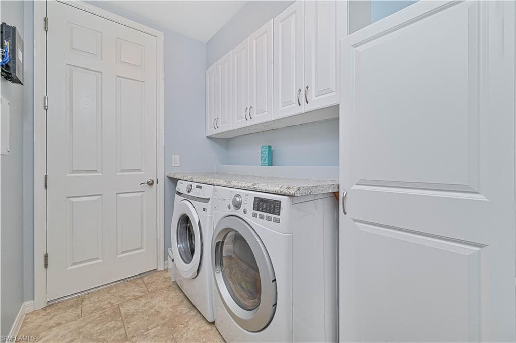 14919 Edgewater CIR-18