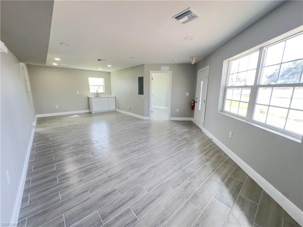 114 Immokalee DR-2