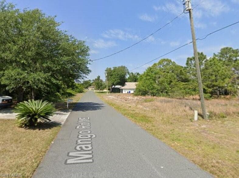 110 Mango RD NE-6