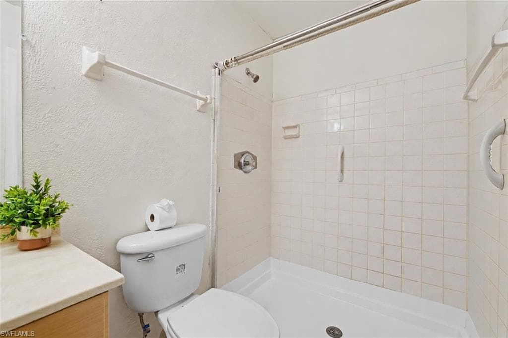 8880 S Old Kings RD 59-25