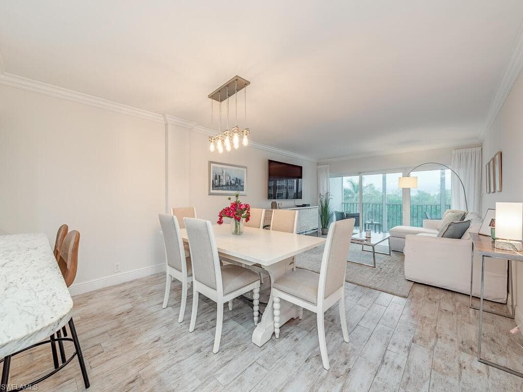 1 Bluebill AVE 412-6