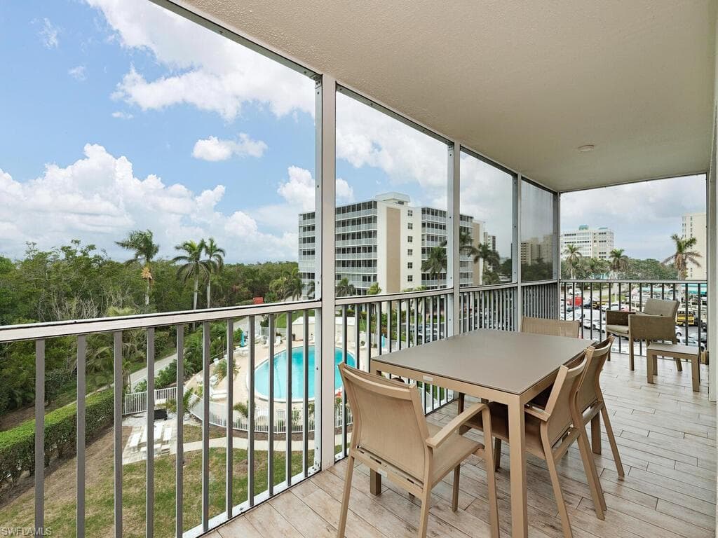 1 Bluebill AVE 412-12