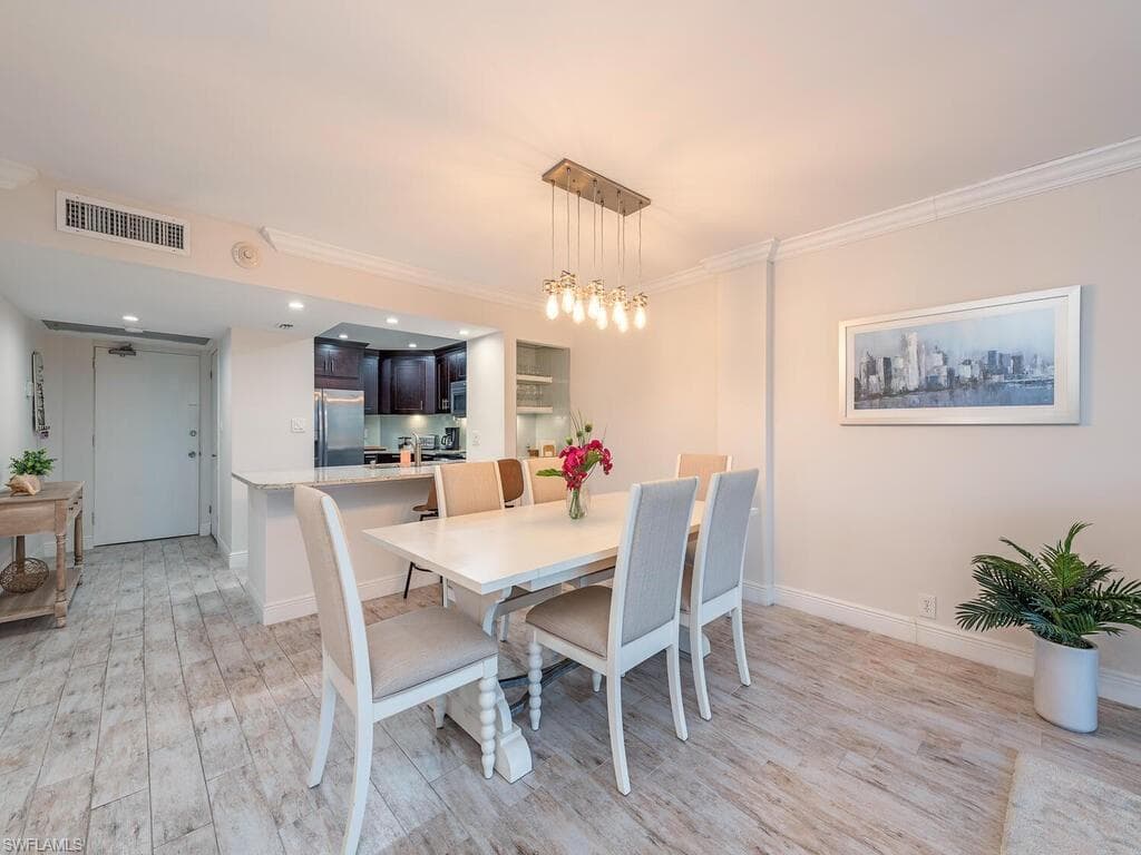 1 Bluebill AVE 412-7