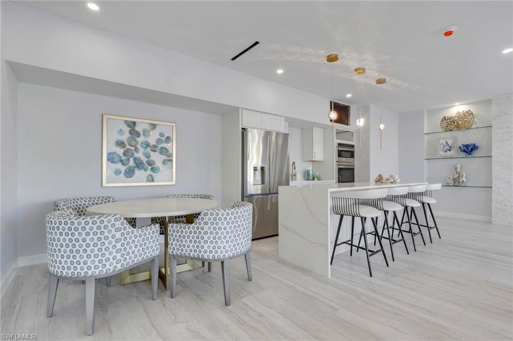1 Bluebill AVE 412-21