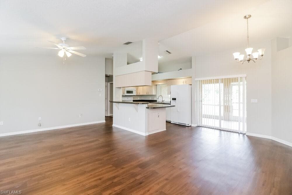 2821 Logsdon ST-3