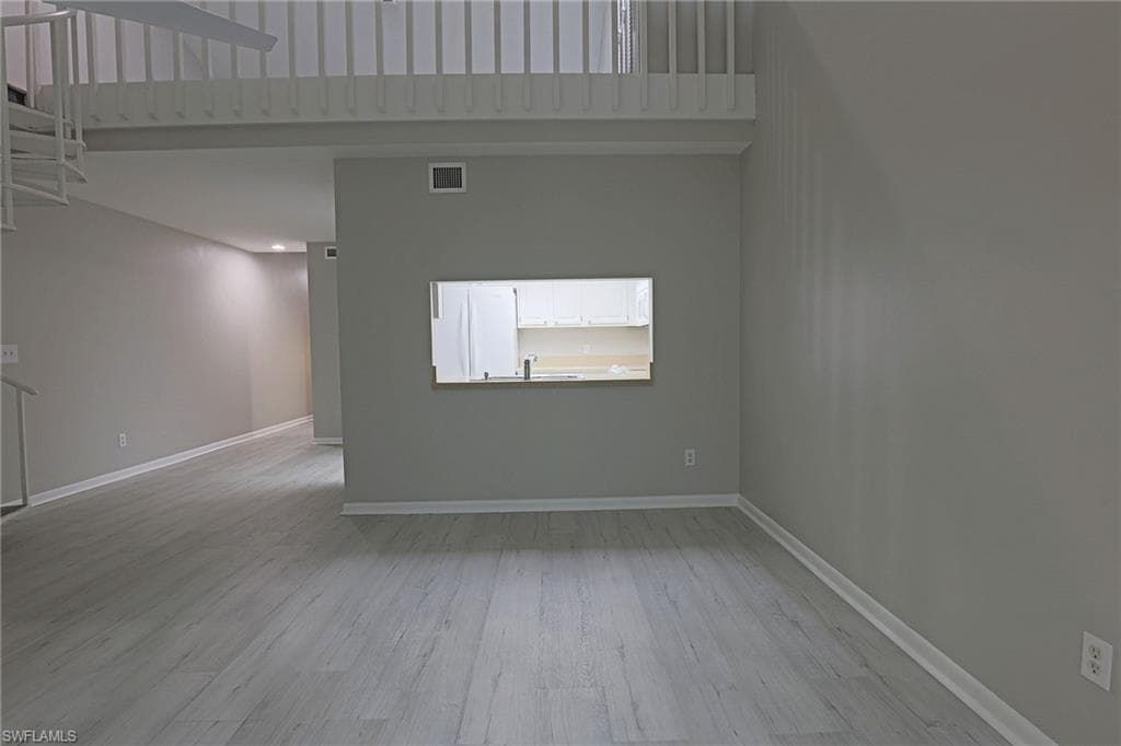 8805 Lateen LN 203-8