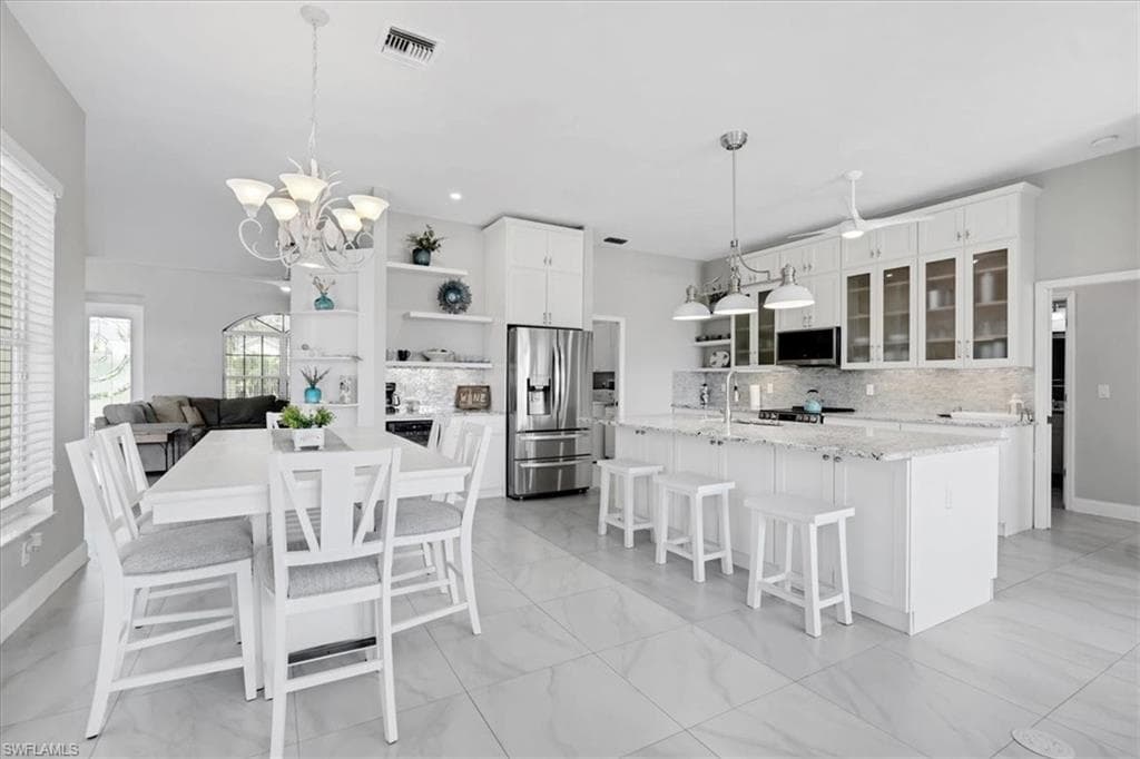 5221 SW 9th PL-10