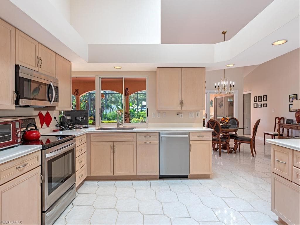1620 3rd ST S-6