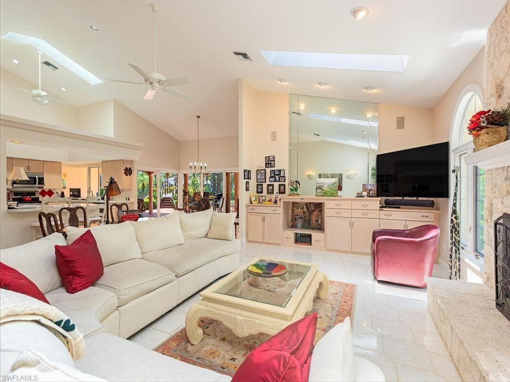 1620 3rd ST S-5