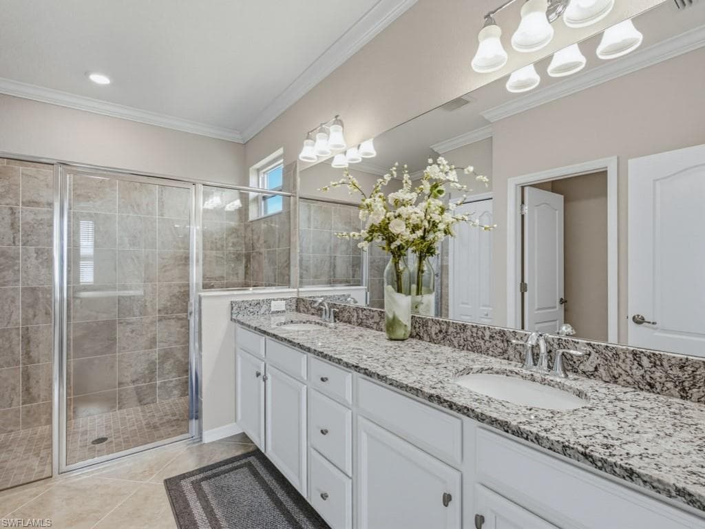 1482 Santiago CIR-15