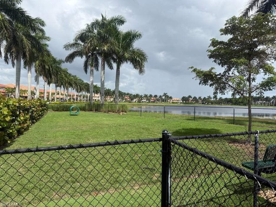 1482 Santiago CIR-40