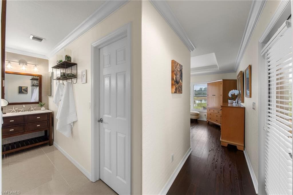 19703 Villa Rosa LOOP-24