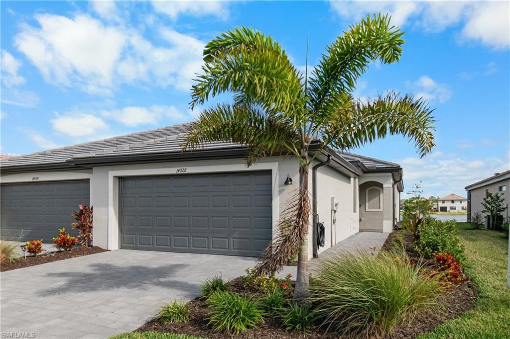 14028 Hunter Oak DR-2