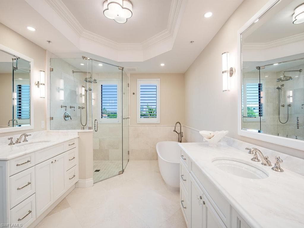 221 Harbour DR 6-16