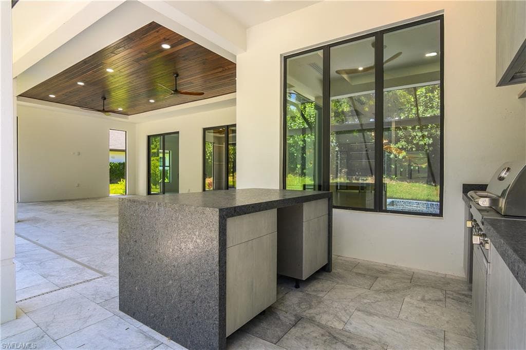 14318 Charthouse CIR-45