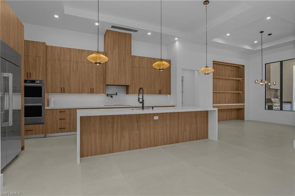 14318 Charthouse CIR-18